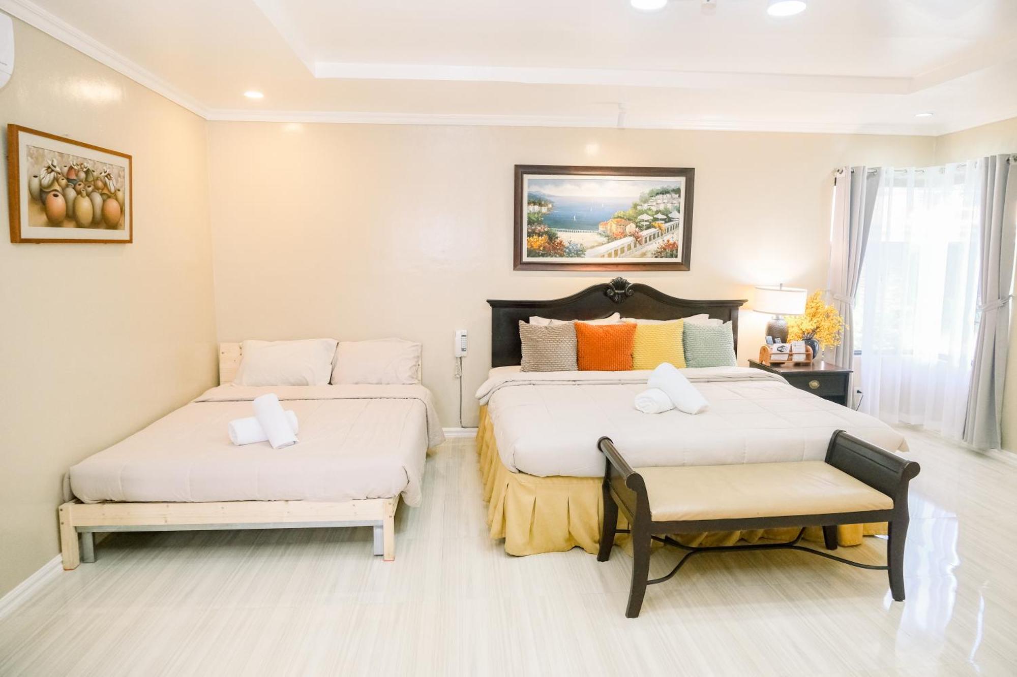 Villa Marinelli Bed And Breakfast Tagaytay City Exterior photo